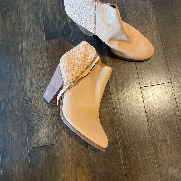 Coach ankle boots - Picture 2 of 2